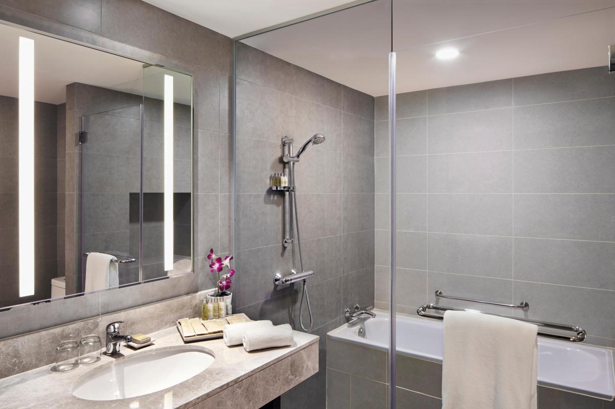 Hilton Garden Inn Puchong Esterno foto