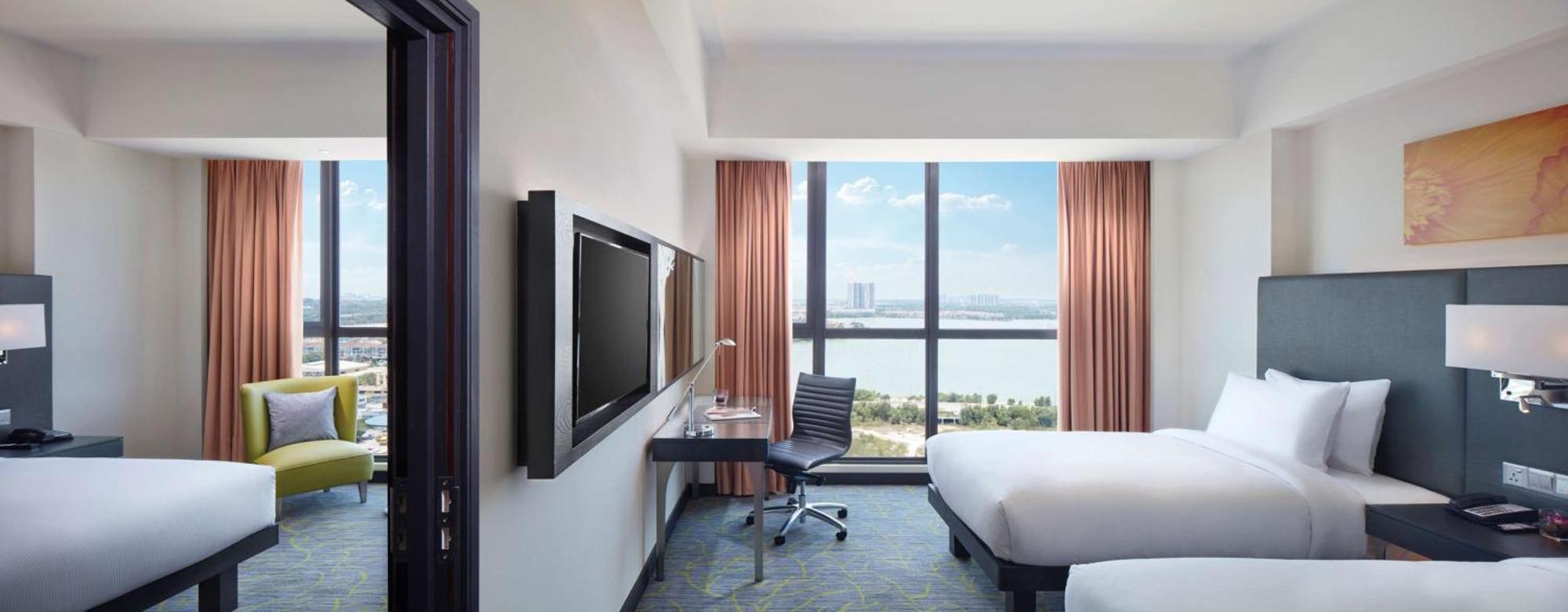 Hilton Garden Inn Puchong Esterno foto